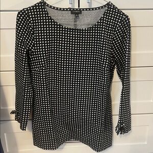 Talbots Black and White Long Sleeve Top